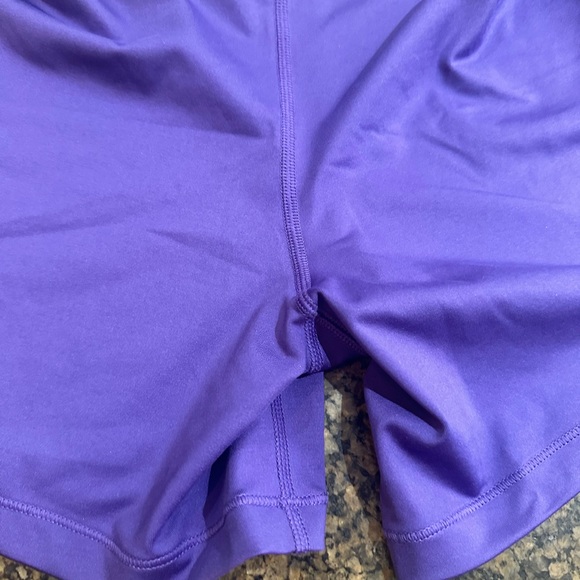 Nike Shorts - Picture 5 of 5